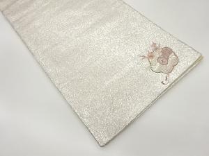 鼓に梅笹模様刺繍袋帯